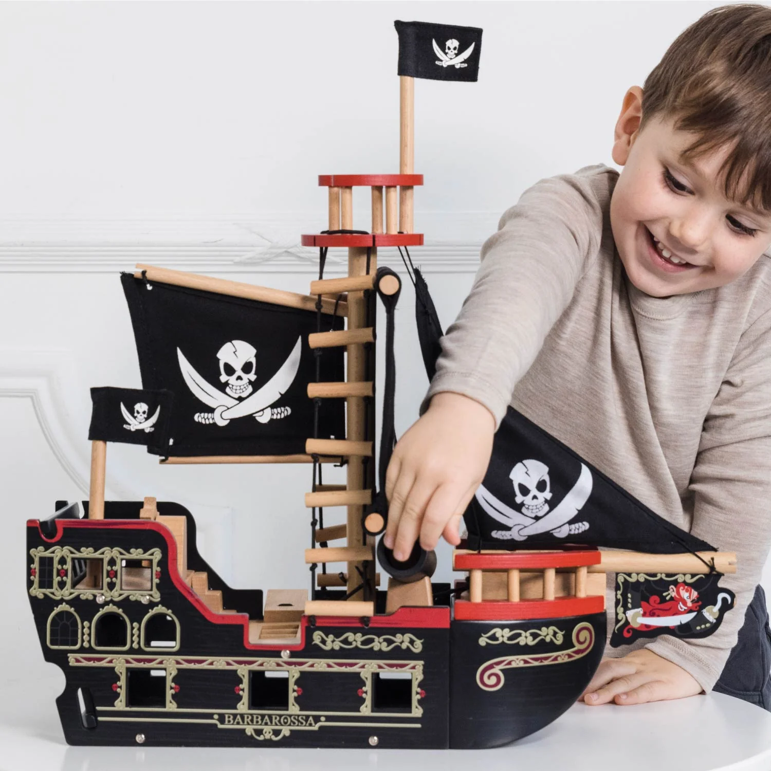 Barbarossa Pirate Ship & Characters - Image 5