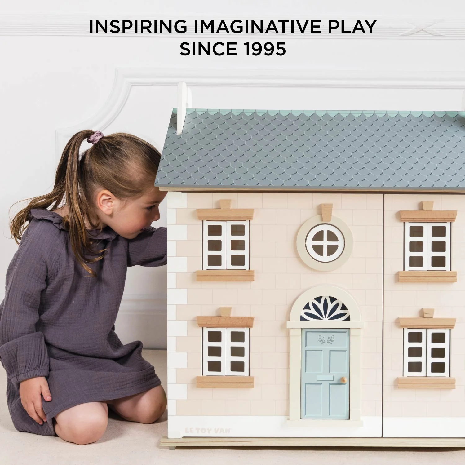 Bay Tree Wooden Dolls House - Image 7