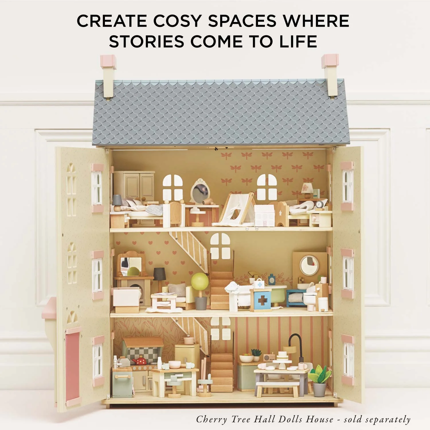 Wooden Dolls House Living Room - Image 6