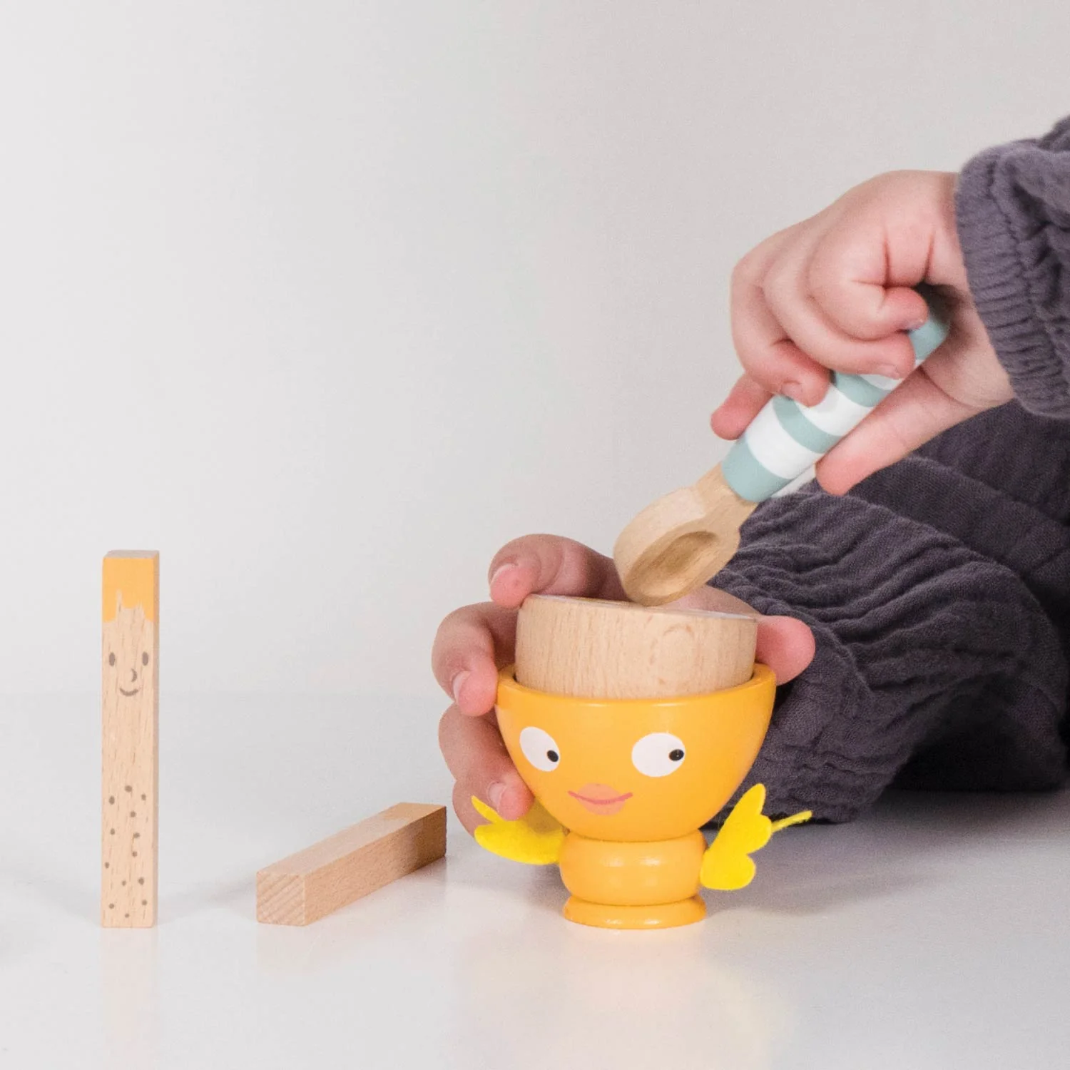 Wooden Egg Cup & Soldiers - Image 6