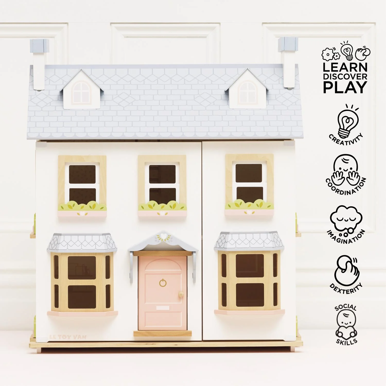Mayberry Manor Wooden Dolls House - Image 4