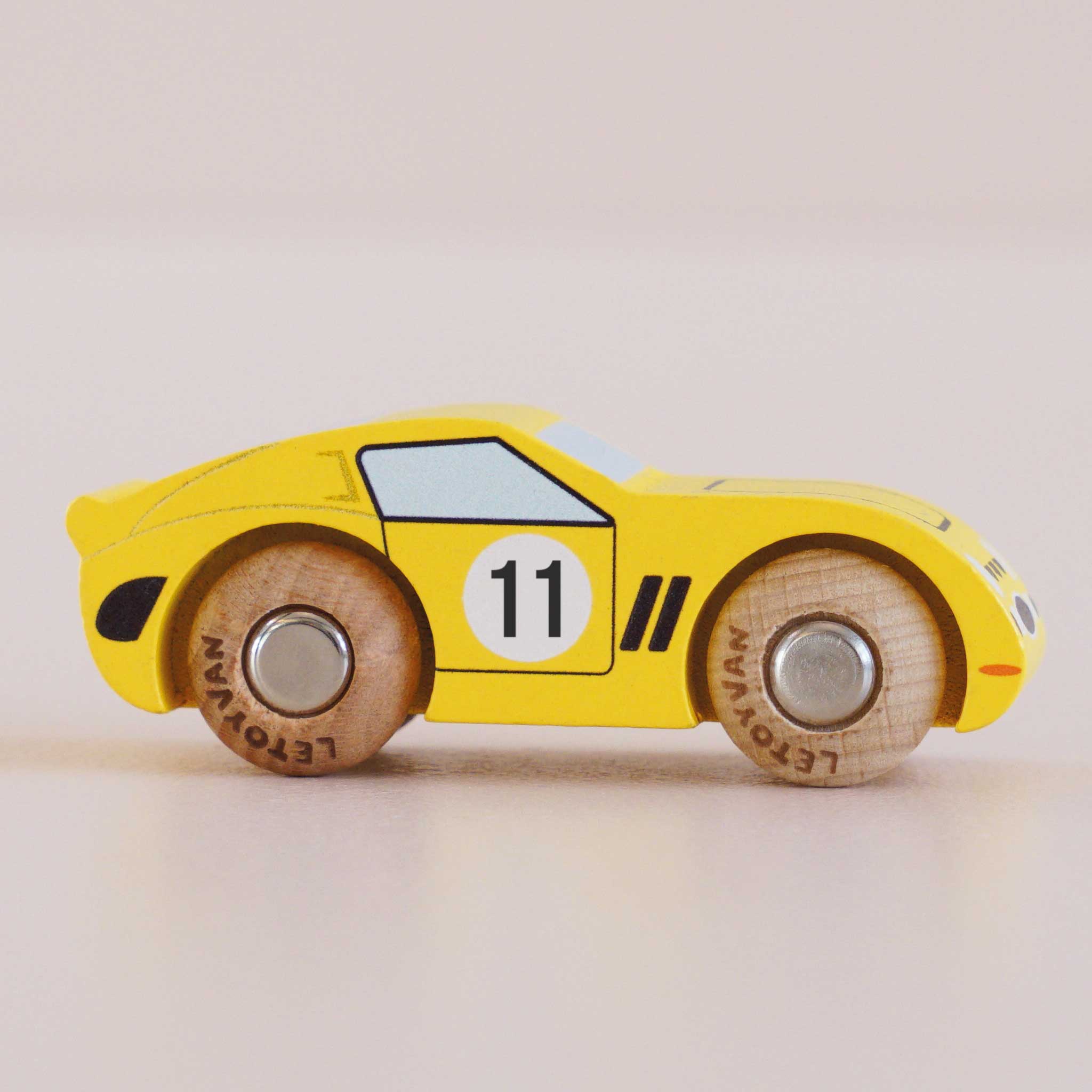 No. 24 GT135 Luca - Image 3
