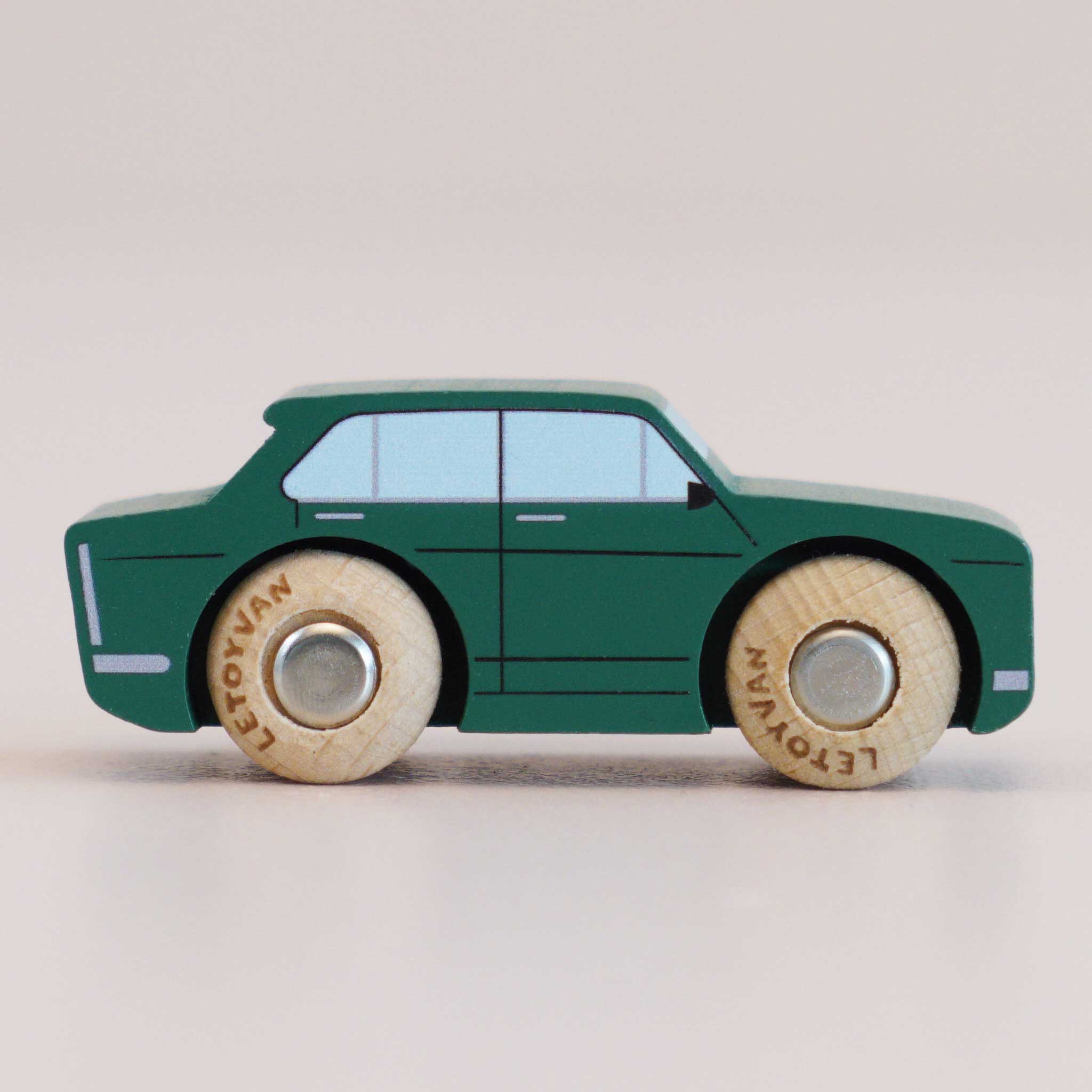 No. 3 GT20 Tommy - Image 3