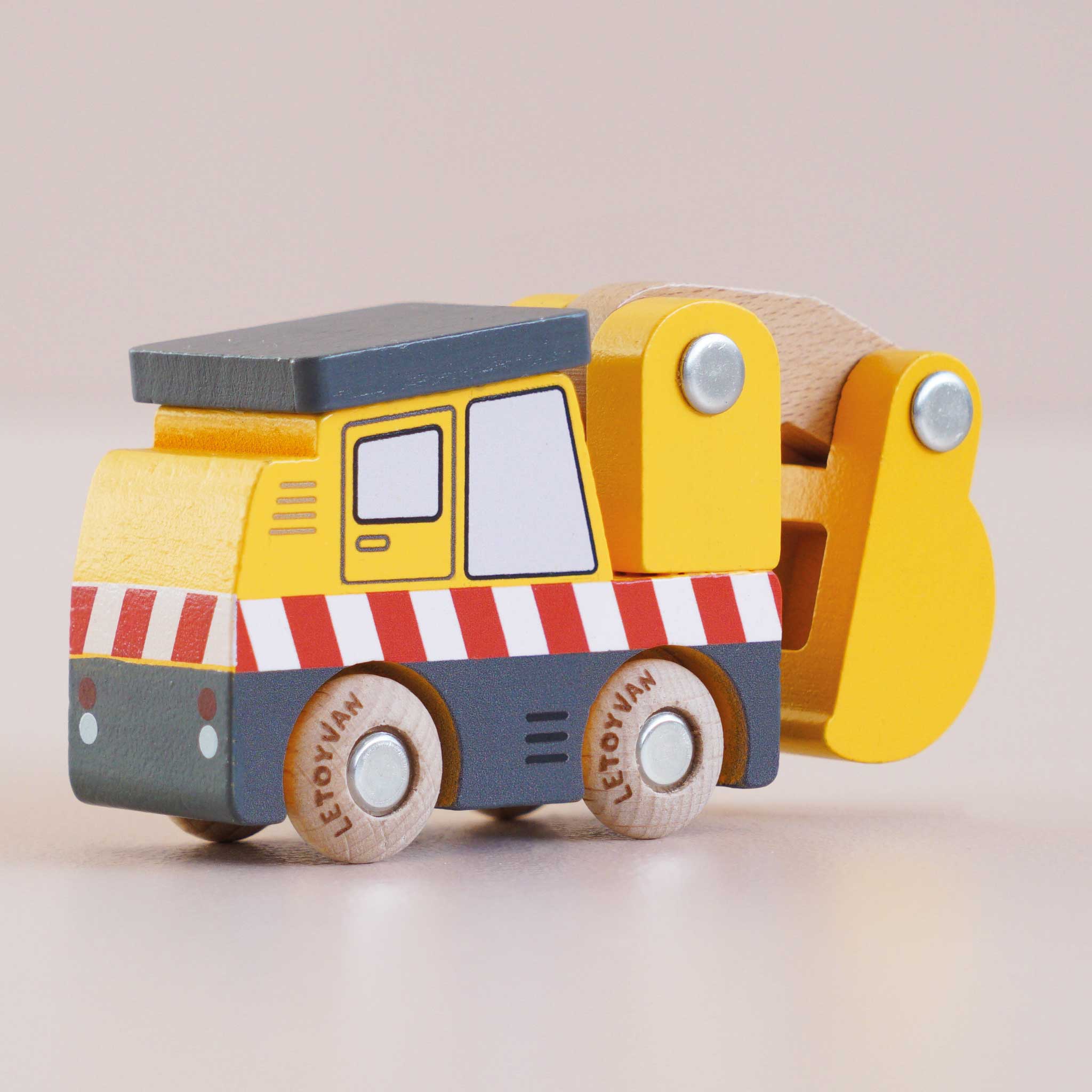 No. 37 GT210 Eddie - Image 4